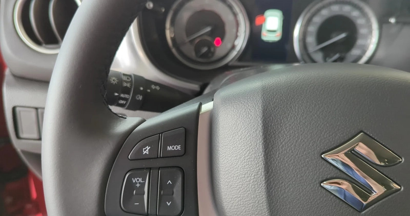 Suzuki Vitara cena 102590 przebieg: 5, rok produkcji 2023 z Trzciel małe 631